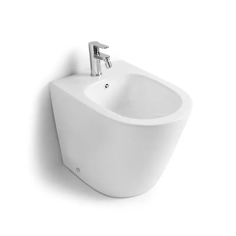 Promo Stagionale Bidet a terra in ceramica filomuro rimless Blues