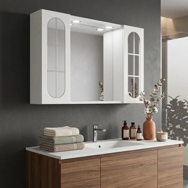 Specchiera inglesina 77cm con due ante e faretti a led integrati Offerta