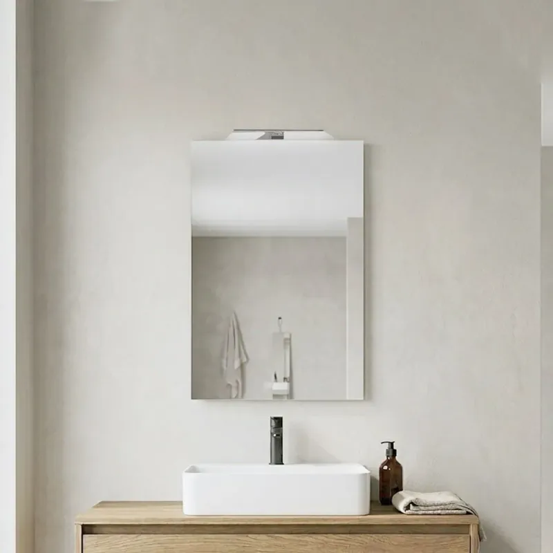 Offerta Speciale Specchio semplice 60x110 con lampada LED integrata