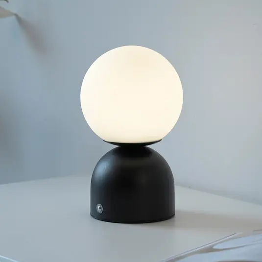 Occasione Imperdibile Lampada LED da tavolo ricaricabile RUDI, nera, altezza 20 cm, CCT, regolazione