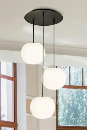 Lampada a sospensione Casablanca Acai, bianco/nero, rotonda, a 3 luci, 26 cm Offerta