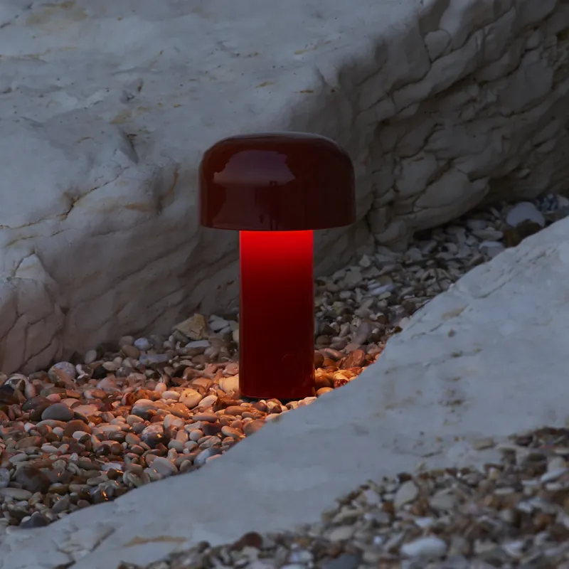 Lampade da tavolo in rosso Nuova Collezione