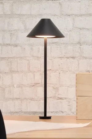 Reso Gratuito Lampade da scrivania Louis Poulsen