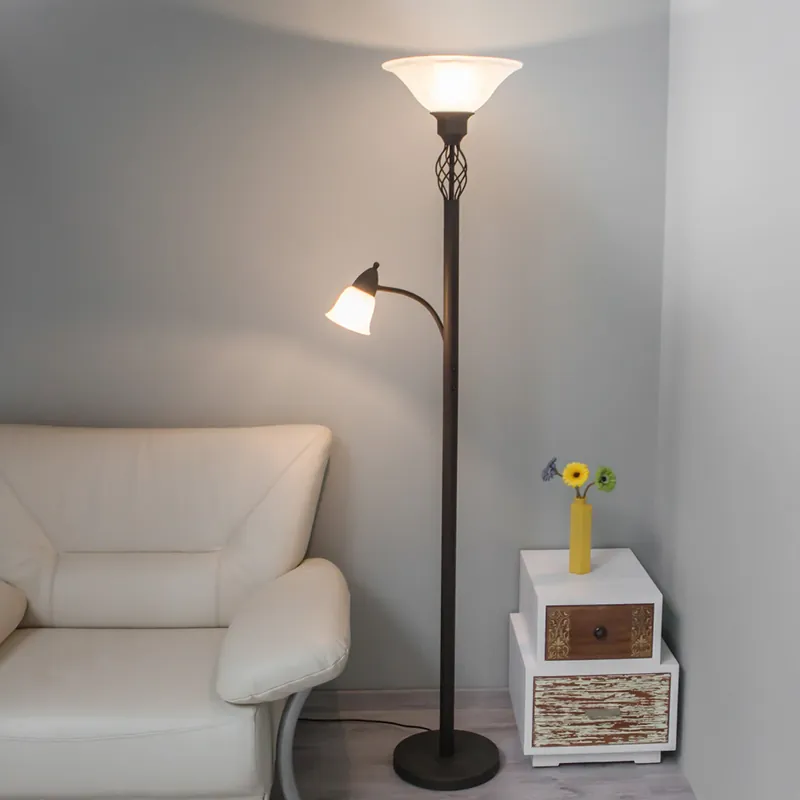 Lampade a stelo in stile rustico Compra Online