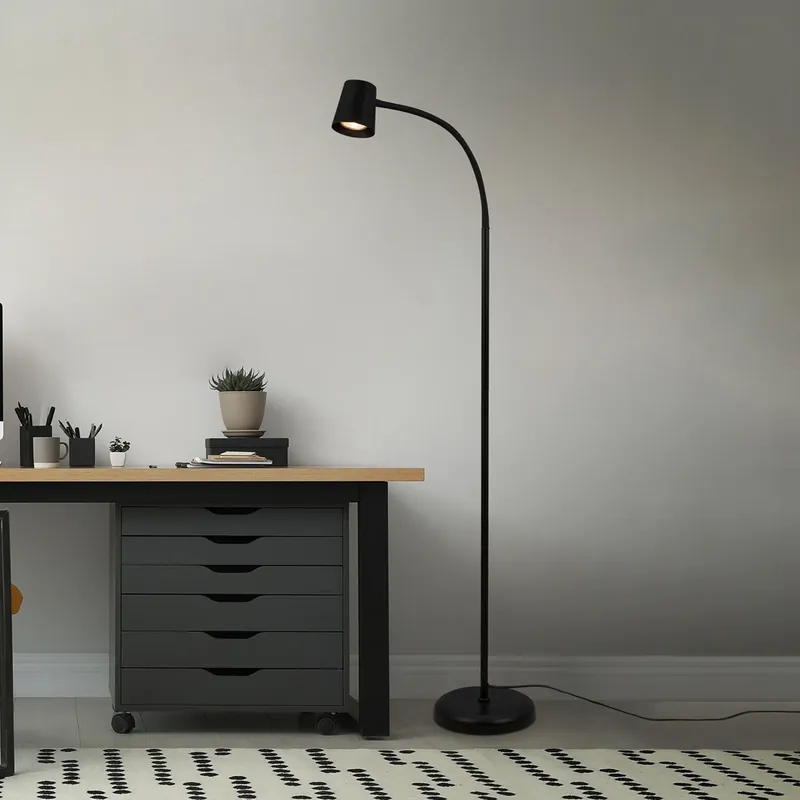 Lampada da terra per lo studio Super Prezzo
