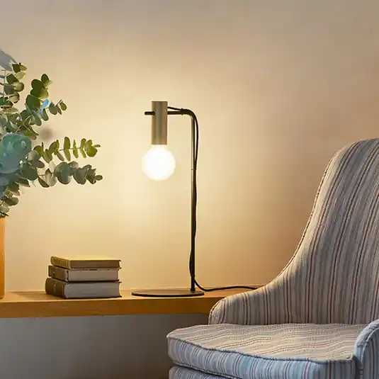 LEDS-C4 Nude Curved lampada da tavolo E27 oro/nero Sconto