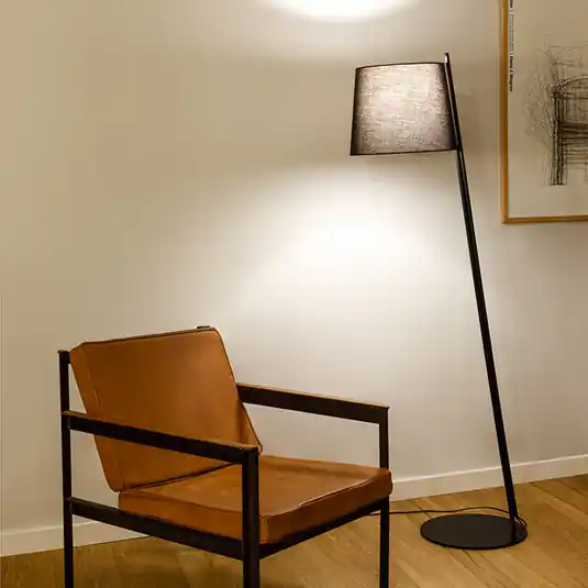 Offerta Lampo LEDS-C4 Clip piantana altezza 158cm paralume nero