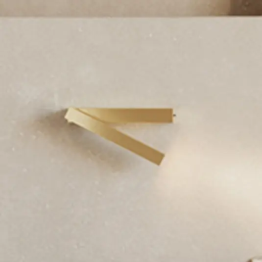 LEDS-C4 Hall Sottile lampada a LED da lettura a parete con oro Offerta Speciale