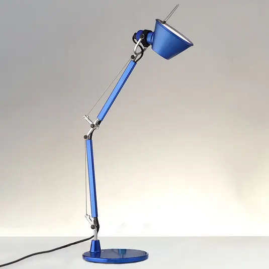 Lampada da tavolo Artemide Tolomeo Micro, blu metallizzato Di Tendenza