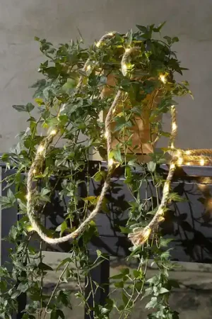 Esclusivo Catena luminosa Jutta di iuta a batteria 40 LED