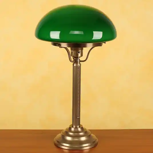Lampada da tavolo Hari in ottone, paralume verde Compra Oggi Stesso