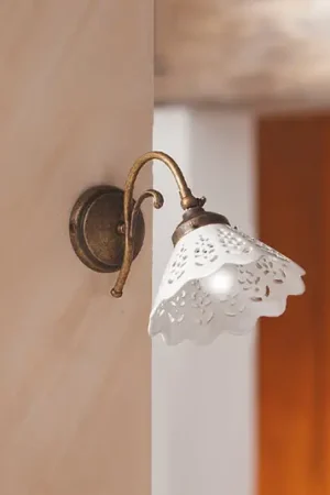 Pagamento Sicuro Applique Semino con paralume di ceramica