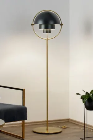 Piantana Gubi Multi-Lite, altezza 148 cm, ottone/nero Esclusivo