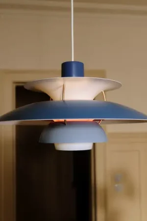 Louis Poulsen PH 5, lampada a sospensione blu Ultime Pezzi