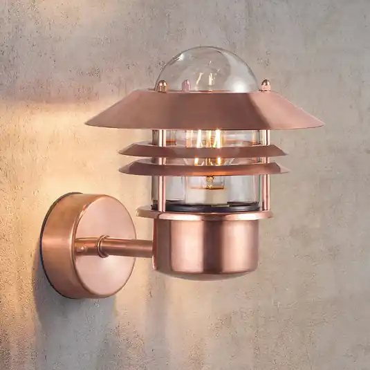 lampada da parete esterna Blokhus in rame Di Tendenza