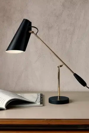 Lampada da tavolo rétro Birdy in nero/ottone Must-Have