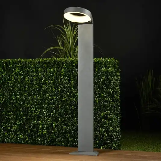 Moderno lampione a LED Jarka Saldi