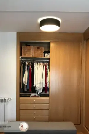 Acquista Ora Coleen - lampada da soffitto in tessuto nero e oro