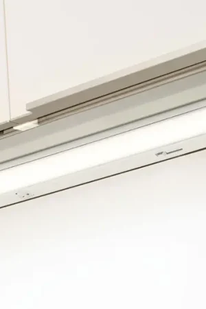 Lampada LED da mobili Fida lunghezza 60 cm, dimmer Super Prezzo