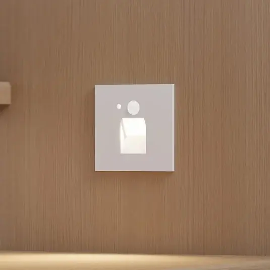 Arcchio Luci LED da incasso Neru, 7 cm, bianco, angolare, sensore Prezzo Ridotto