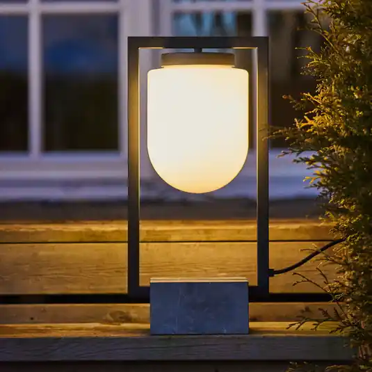 By Rydéns Stanley lampada da tavolo, nero sabbia Non Perdere