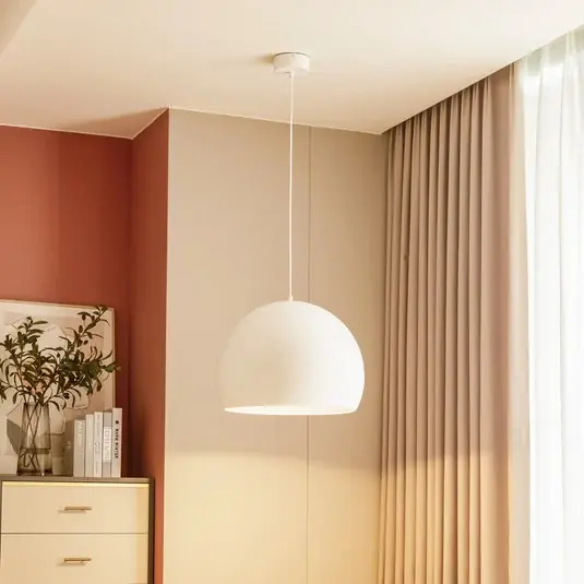Lucande Lampada a sospensione Lythara, bianco, Ø 50 cm, alluminio Must-Have