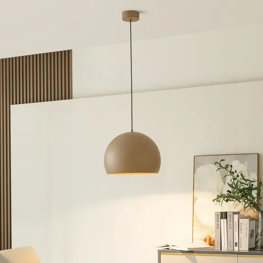Lucande Lampada a sospensione Lythara, marrone, Ø 40 cm, alluminio Spedito Oggi