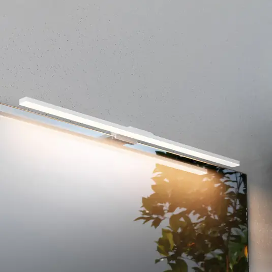 Luce per specchio a LED Triga, IP44, bianco, 60cm, 4.000K Compra Oggi Stesso