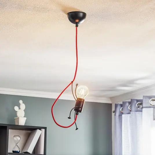 Lampada a sospensione Bobi 1 in nero, cavo rosso, a 1 luce. Promozione Esclusiva