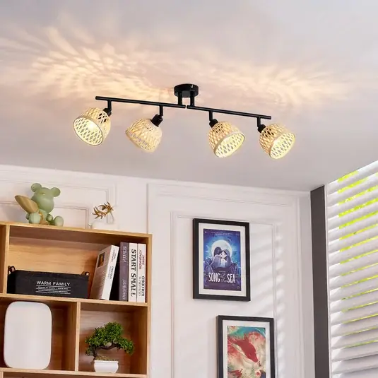 Faretto da soffitto Lindby Youstin, lunghezza 70,5 cm, bambù a 4 luci, E14 Ultimissimo Modello