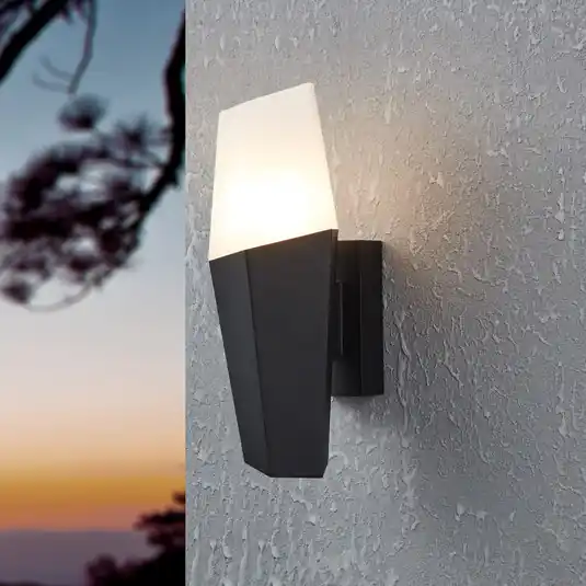 Applique da esterni Farindola in nero/bianco Prezzo Basso