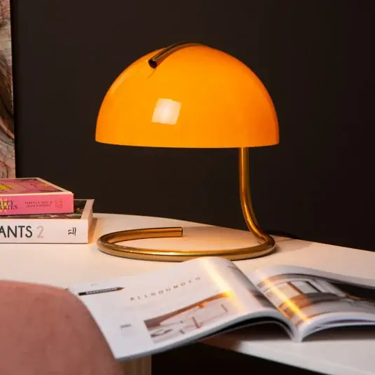 Offerta Lampo Lampada da tavolo retrò Cato con vetro arancio