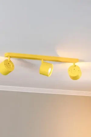 Faretto da soffitto Chloe orientabile a 3 luci, giallo Compra Adesso