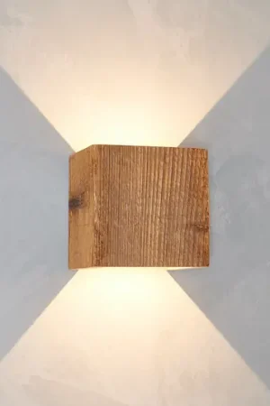 Applique da esterni LED LeuchtNatur Cubus, legno riciclato Offerta Limitata