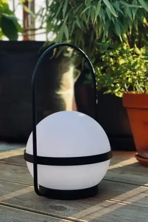 Dyberg Larsen Summer lampada da tavolo solare USB Must-Have