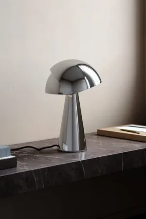 Lampada da tavolo Align con paralume mobile, cromo Professionale