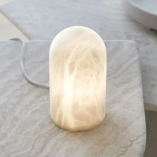Lampada da tavolo Beacon Panton, pietra alabastro bianco, altezza 17,5 cm Promo Stagionale