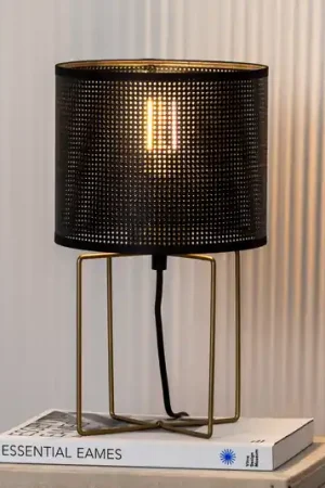 Lampada da tavolo Kamil con paralume in metallo traforato Scelto Dai Clienti