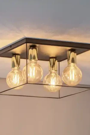 Must-Have Plafoniera Anna con struttura in metallo, a 4 luci quadrate