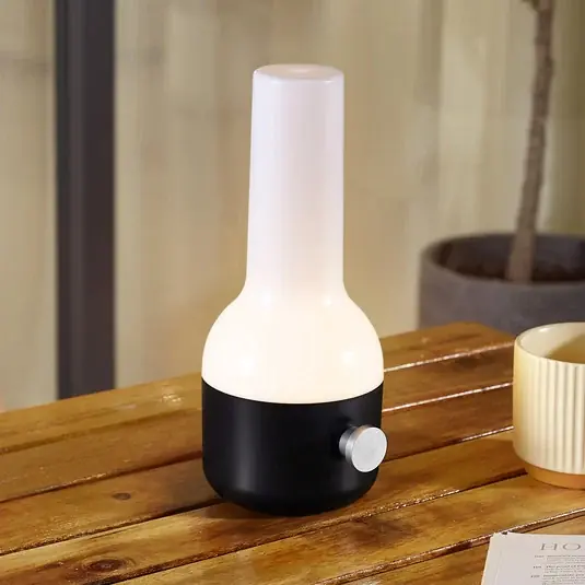 Lindby Lampada da tavolo per esterni ricaricabile a LED Isaline, nera, Di Tendenza