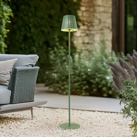 Lindby piantana LED Hilario, verde, ferro, batteria ricaricabile Prezzo Ridotto