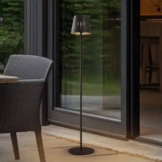 Lindby piantana LED Hilario, nero, ferro, batteria ricaricabile Promozione Esclusiva