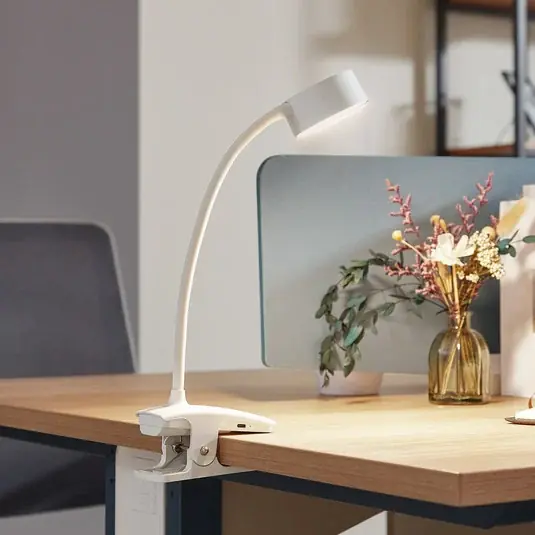 Lampada con morsetto ricaricabile Lindby LED Maori, bianco, metallo, CCT, Ultima Occasione