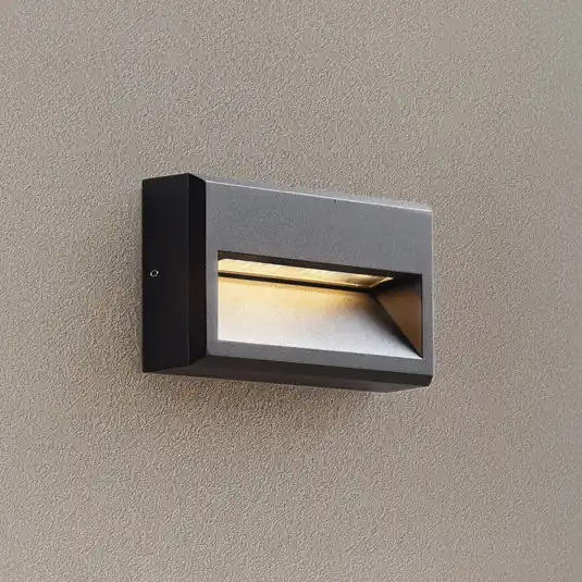 Lucande Applique da esterno Weno, nero, alluminio, IP65 Spedizione Espresso