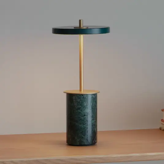 UMAGE Lampada LED da tavolo Asteria Move Mini, verde 26 cm IP44 Ordina Subito