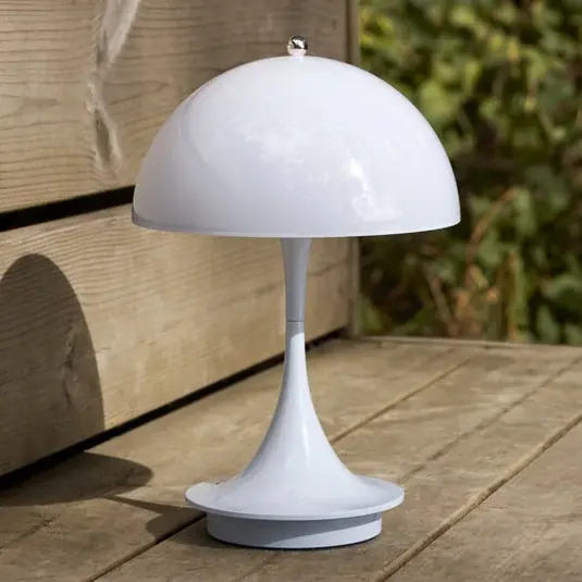 Acquista Ora Louis Poulsen Panthella PORTABLE 160 V3, opale azzurro