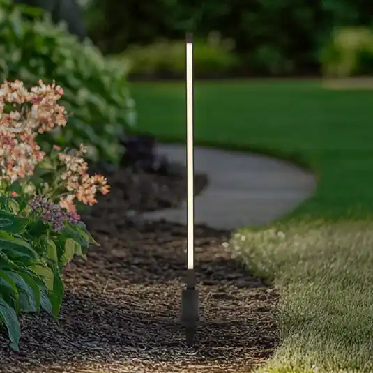 Lindby Lampione a LED Neano, 80 cm, nero, metallo, IP65 Must-Have