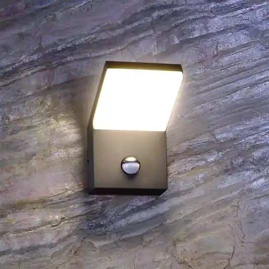Ultime Pezzi Applique da esterni LED con sensore Tucanae, grigio, altezza 22 cm, IP54