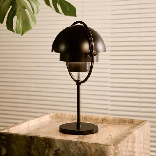 Lampada da tavolo a batteria Gubi Multi-Lite, nero/nero, 30 cm Popolare